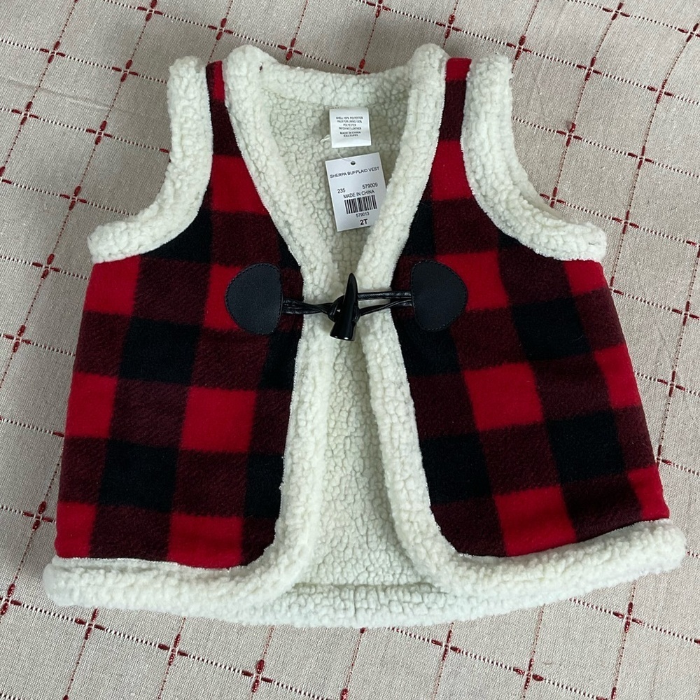 Toddler Boys Size 2T Sherpa Buffalo Plaid Warm Vest Horn Toggle Fastener New